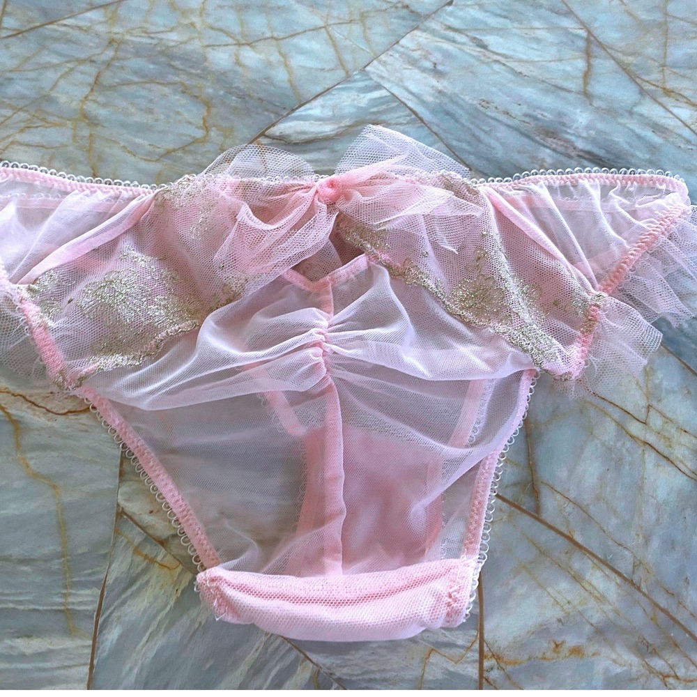 Victoria's Secret Dream Angels Pink Gold Floral Mesh Ruffle Cheekini Panty S